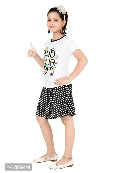 Girls Multicolor Tshirt and skirt pack of 1-thumb3