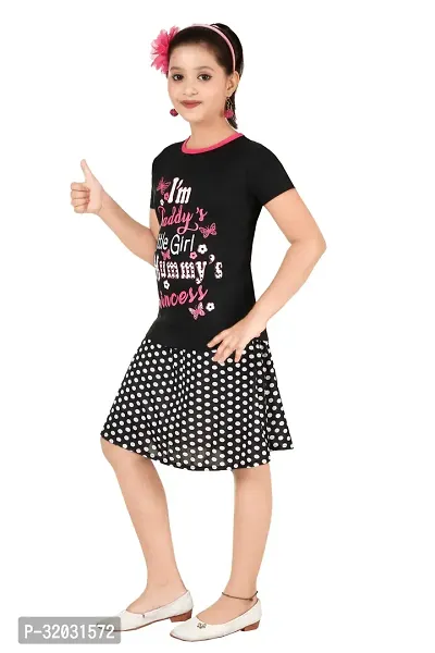 Stylish Girls Tshirt and Skirt Set-thumb5