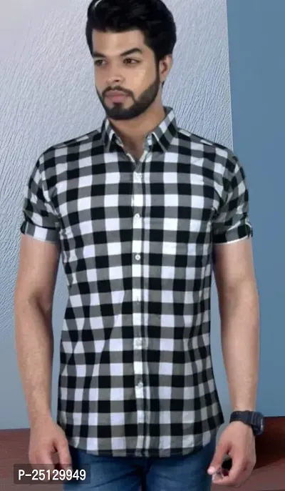 Reliable Black Poly Cotton Checked Short Sleeves Casual Shirts For Men-thumb0