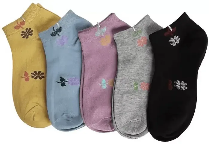 Must Have Socks Combos For Women