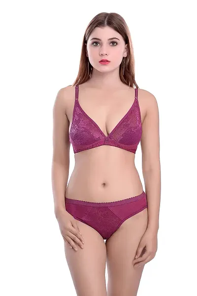 Stylish Self Pattern Lingerie Set For Women