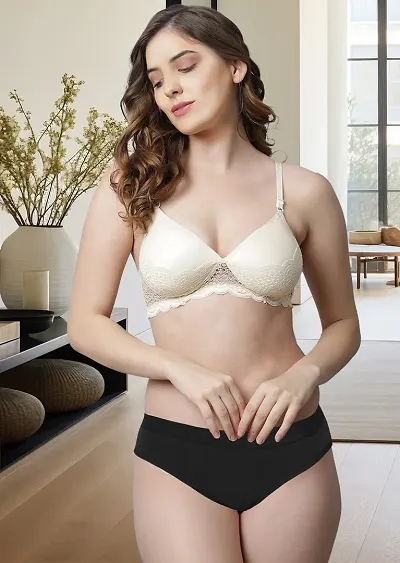 Classy Solid Lingerie Set For Women