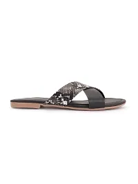 Women's Black Fashion Flat Sandal, Comfortable & Stylish-thumb3