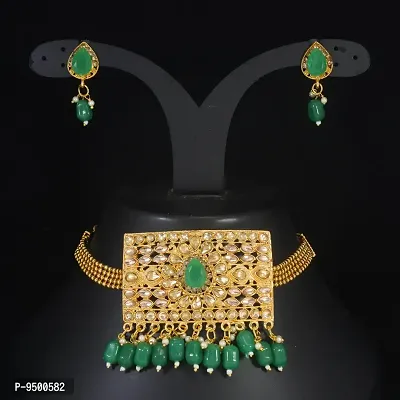 Stylish Choker Design Golden Jewellery Set For Women