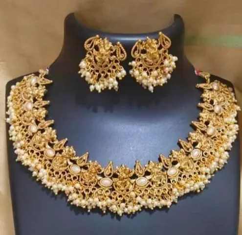 Traditional Alloy Necklace With Earrings Jewellery Set For Women