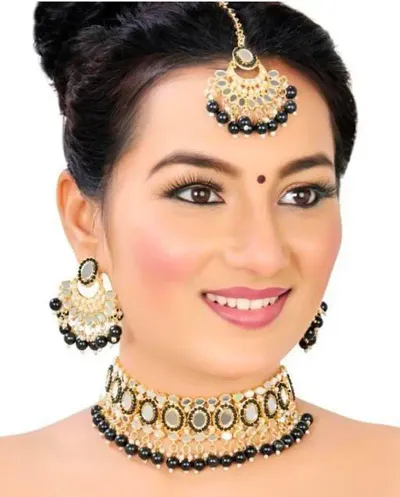 Traditional Alloy Mirror Style Necklace Set with Maangtikka
