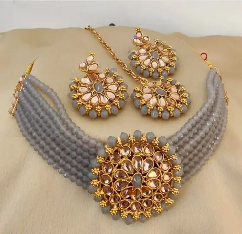 Fancy Beautiful Alloy Choker Jewellery Set for Women
