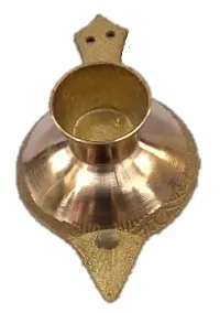 Mii Art Antique Mughal Design Brass Item,Brass single traditonal Arti Diya Arti Diya oil Lamp Pooja Deepak with Handle for Pooja Pital Ka Diya,Brass arti Diya Handicraft item (Color-Golden)(Material-Brass)(Size-9cm) Pack of 1 pcs-thumb2
