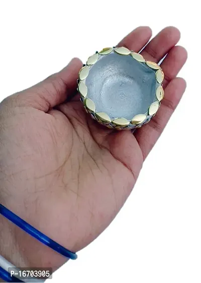 Mii Art Mitti Ke Decorative Diye with Wax Designer Handmade diye for Pooja and Diwali,Diwali Ke Deepak(Color-Silver) Pack of 6 Pcs. (Silver)-thumb3