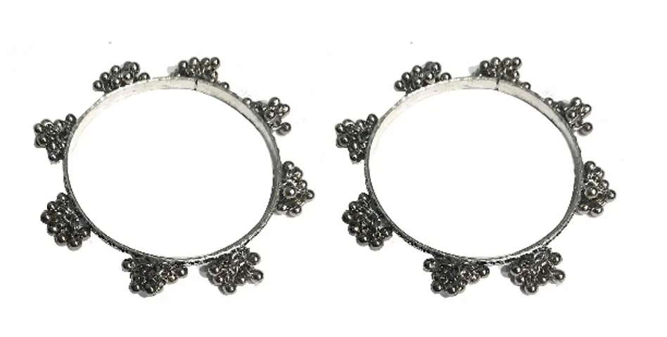 Womens Brass Bangle Set (Silver) set of 2