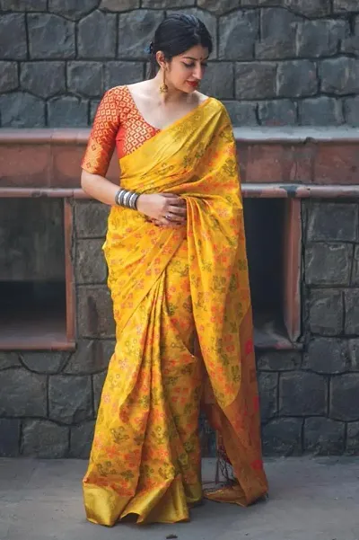 Exclusive Jacquard Weave Designer Banarasi Silk Sarees