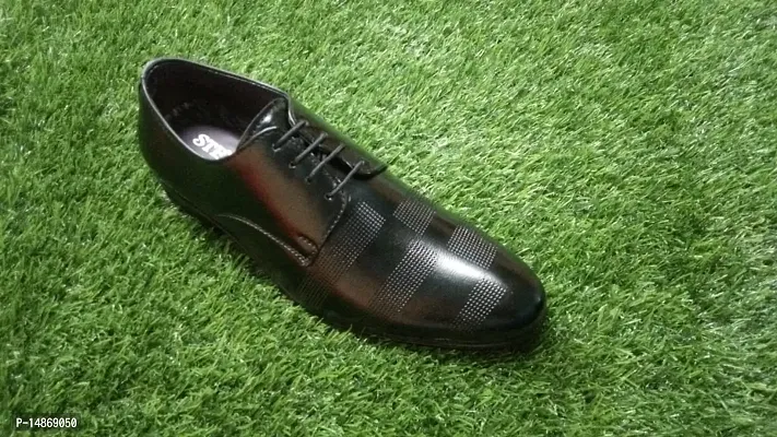 Stylish Black PU Solid Formal Shoes For Men