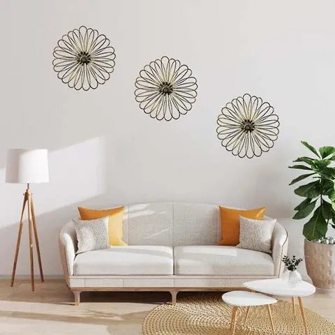 Hand-painted Flower Metal Wall Art for Living room and Home Decoration (Pack of 3)