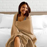 Stylish Polyester Solid Double Bed Blanket-thumb4