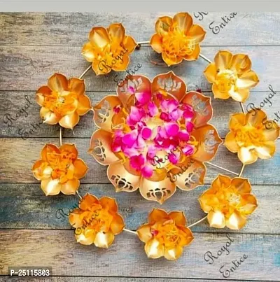 Beautiful Golden Metal Flower-Style Uruli Bowl For Floating Flower Candles Decor