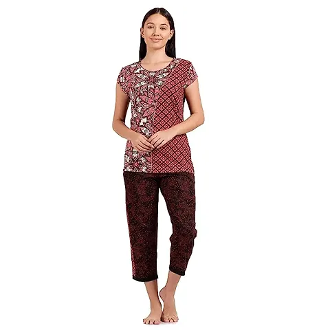 Elegant Cotton Printed Top And Capri Set For Women