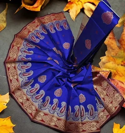 Elegant Silk Blend Saree with Blouse piece