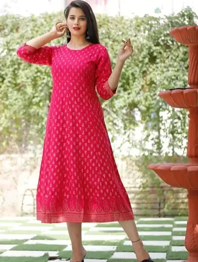 Stylish Rayon Solid Stitched Kurta For Women