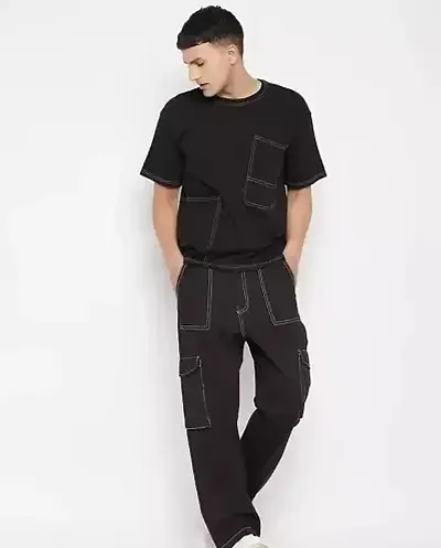 Stylish Black Cotton Blend Solid Cargos For Men