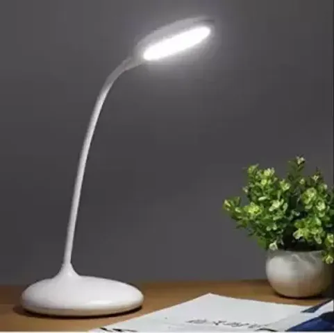 LED Touch On/Off Switch Desk Lamp Children Eye Protection Student Study Reading Dimmer Rechargeable Led Table Lamps USB Charging Study Lamp