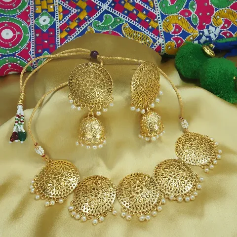 Festive Wear Stylish Womens Jewellery Set