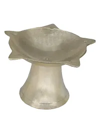 vinayakmoorti Diya for Aarti Puja Diwali Decoration Durga Pooja Navratri Gifts Brass (Pack of 3) Table Diya Set-thumb2