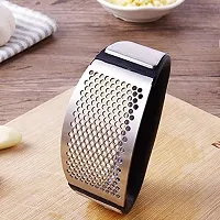 Perfect Pricee Multi-Function Manual Garlic Presser Curved Garlic Grinding Slicer Chopper Stainless Steel Garlic Presses Cooking Gadgets Tool-thumb3