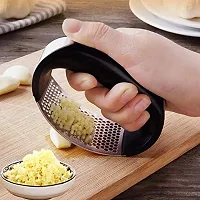 Perfect Pricee Multi-Function Manual Garlic Presser Curved Garlic Grinding Slicer Chopper Stainless Steel Garlic Presses Cooking Gadgets Tool-thumb1