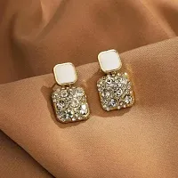 Gold Plated Stone Decor Finish White Stone Decor Korean Earrings Cubic Zirconia Cubic Zirconia Alloy Stud Earring-thumb3