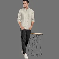 CLOSWIF Off White Cotton Blend Checked Long Sleeves Casual Shirts For Men-thumb2