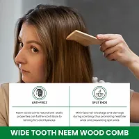 Handcrafted Neem Wooden Comb-thumb1