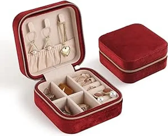 Trendy PU Leather Solid Jewellery Organiser Box