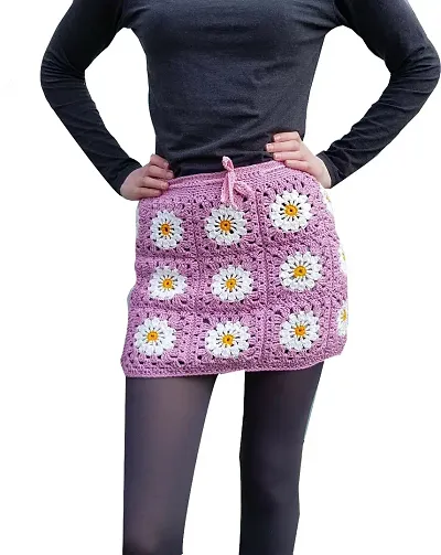 Elegant Knitted Woven Design Skirts For Women