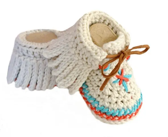 Latest Infant Beautiful Woollen Booties