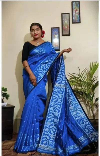 Stylish Saree With Blouse Piece For Women