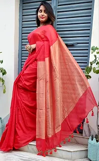 Stylish Red Cotton Saree With Blouse Piece For Women-thumb1