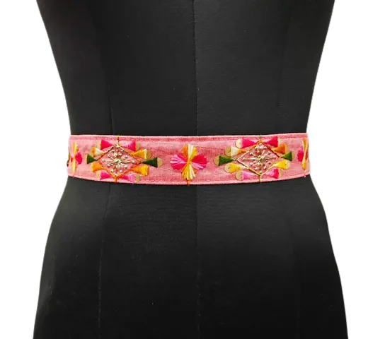 Buy Saree Waist Belt Women Saree Belt Cloth Waist Chain For Women Kamarband  Saree Hip Belt Saree Belt Free Size 26 To 40 Online In India At Discounted  Prices