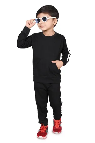 Full Sleeve Printed T-shirt Clothing Set for Boys