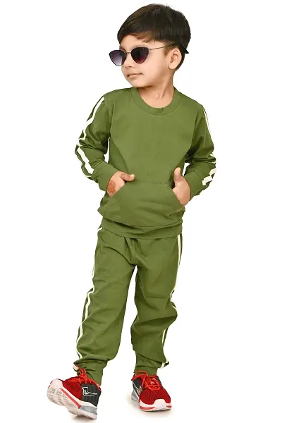 Chandrika Full Sleeve Tshirt Sweatshirt Joggers Clothing Set for Kids Boy Girl