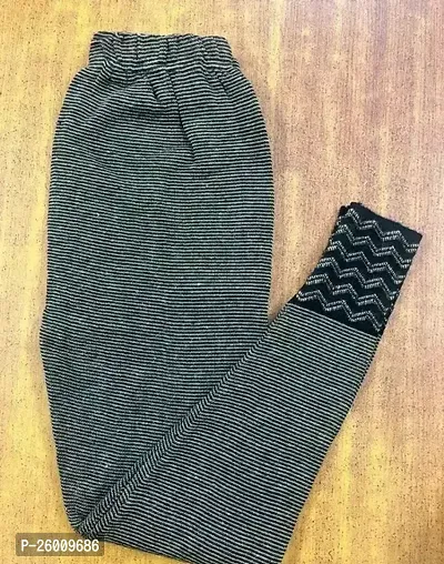 Fabulous Black Wool Solid Leggings For Women