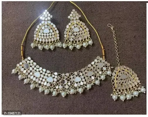 Stylish Silver Brass Pearl Jewellery Set For Women