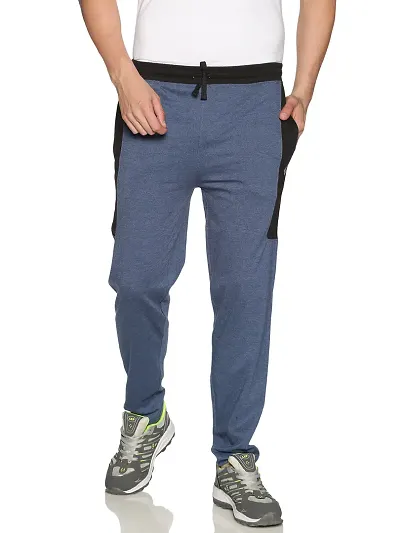 Reliable Solid Regular Track Pants For Men