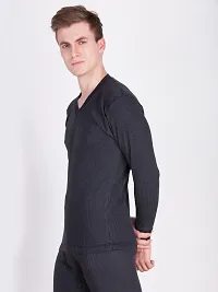 Stylish Black Cotton Blend Solid V-neck Thermal Tops For Men-thumb2