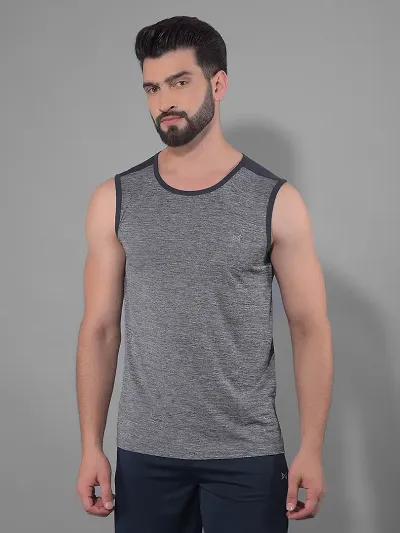 Trendy Round Neck Sleeveless T-Shirt For Men