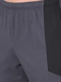 Comfortable Grey Cotton Blend Regular Shorts For Men-thumb3