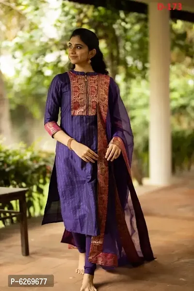 Elegant Purple Rayon Jacquard Kurta with Leggings And Dupatta Set For Women-thumb0