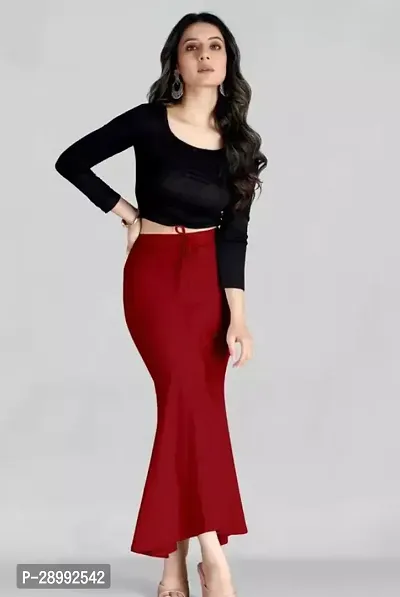 Reliable Maroon Cotton Blend Solid Stitched Patticoats For Women