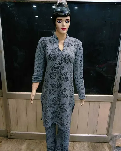 Stylish Woolen Design Straight Kurta Bottom Set