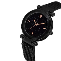 Kiarvi Gallery Black dial and 4 figer with Gold and Black Magnetic Buckle Starry Belt Analog Watch Quartz Watch for Women-thumb2