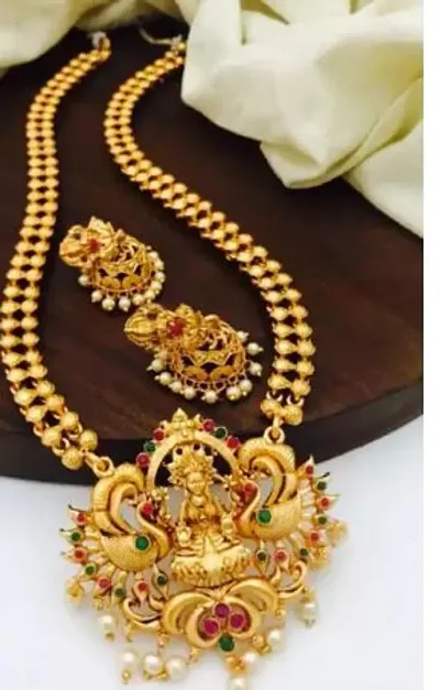 Stylish Brass Jewellery Set For Women